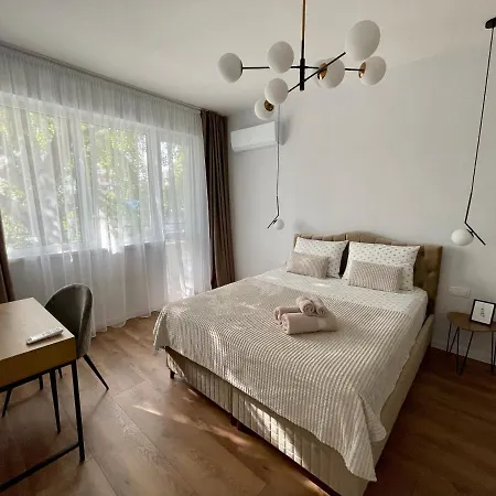 Vanquish Central Apartment Varna Exterior photo