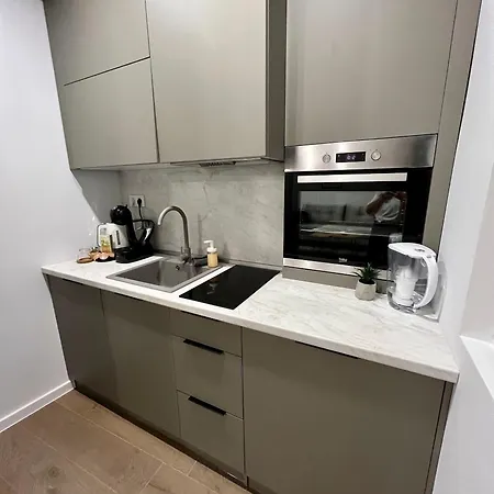 Vanquish Central Apartment Varna Exterior photo